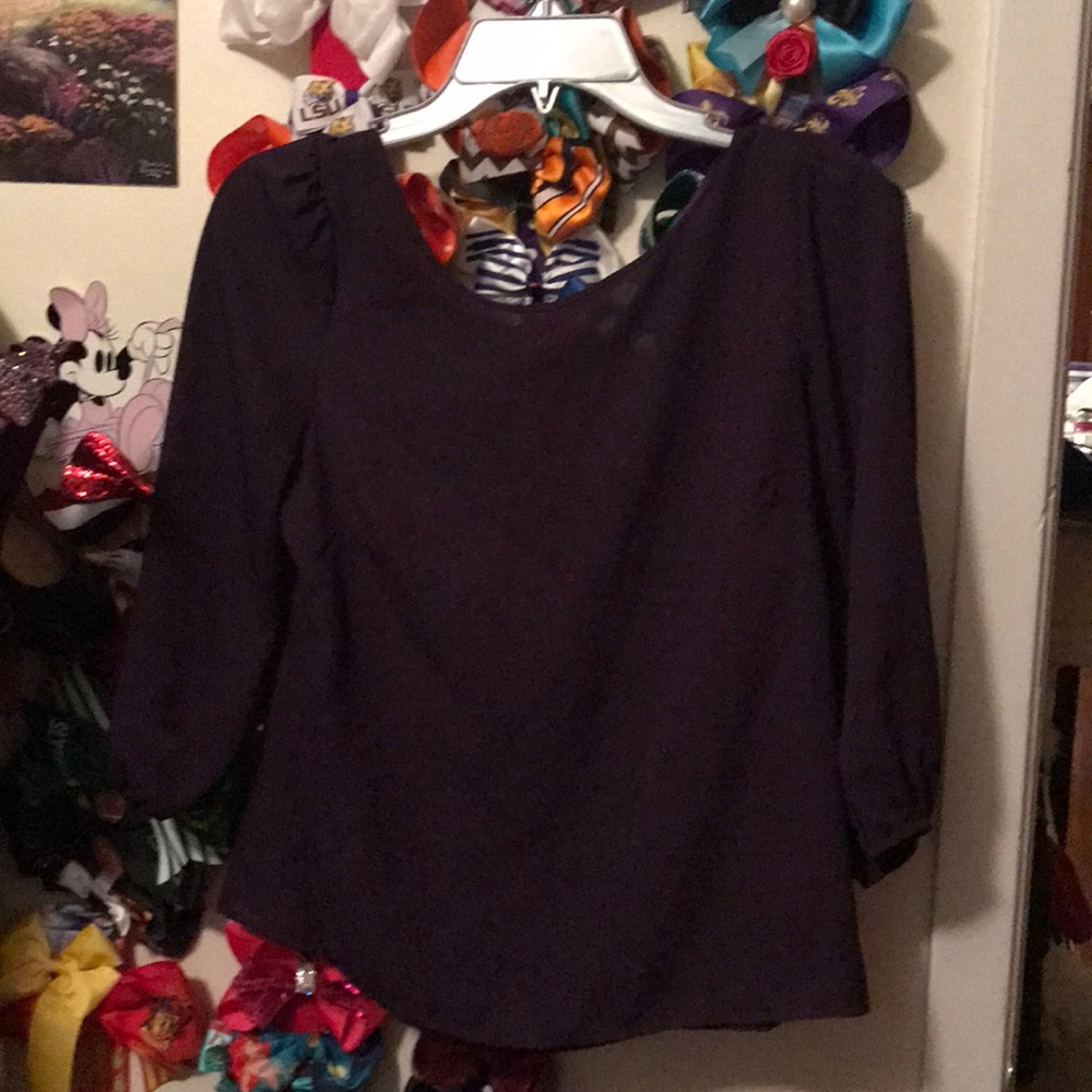 Purple and gold bow back top. Perfect for LSU fans